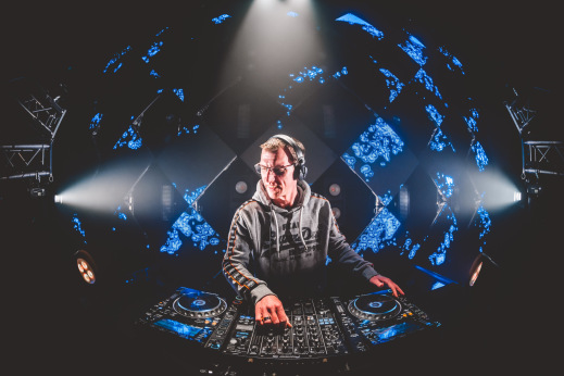 Seifenblasen in der Hand